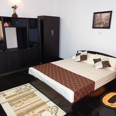 Remisha Service Apartments Ченай Екстериор снимка