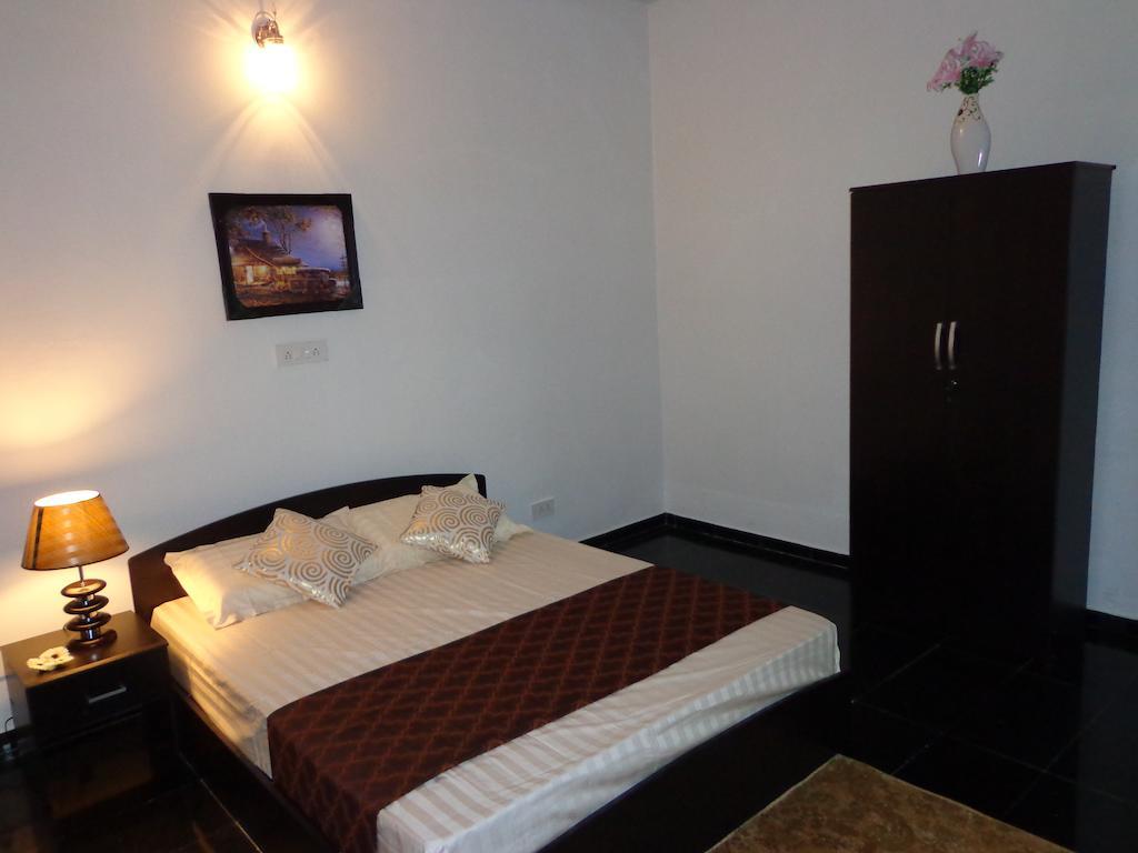 Remisha Service Apartments Ченай Стая снимка